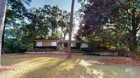 559 Brawood Dr, Mobile, AL 36608