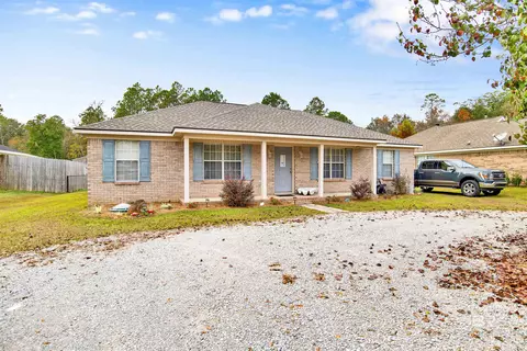 9427 Hammock Rd, Elberta, AL 36530