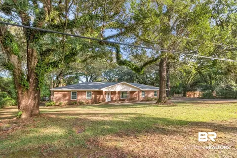 913 Cottage Hill Ave, Mobile, AL 36693 photo 3