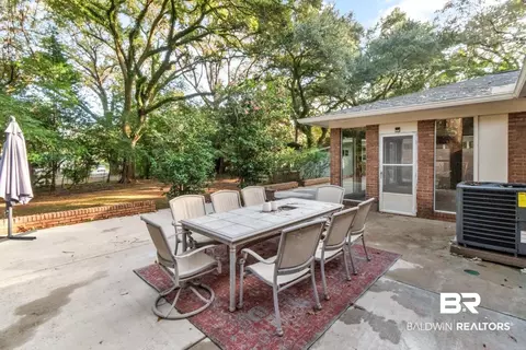 913 Cottage Hill Ave, Mobile, AL 36693 photo 12