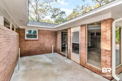 913 Cottage Hill Ave, Mobile, AL 36693 photo 8