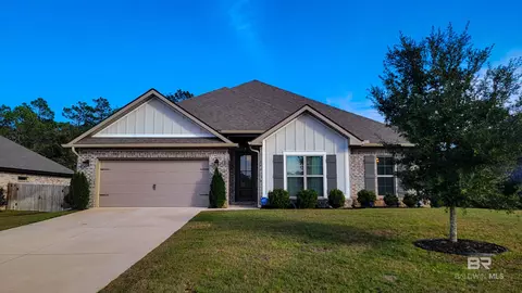 114 Ornate Ave, Fairhope, AL 36532
