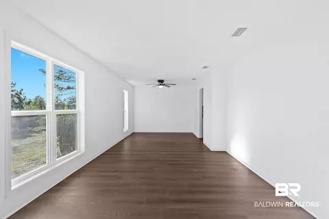 1250 Cox Rd, Mcdavid, FL 32568 photo 6
