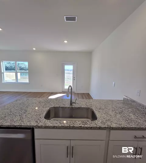 28084 Hallow Trl, Elberta, AL 36530 photo 7