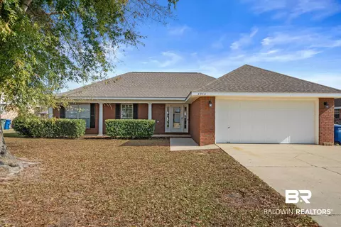 8958 Turf Creek Dr, Foley, AL 36535