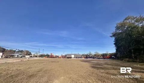 3083 S Alabama Ave, Monroeville, AL 36460