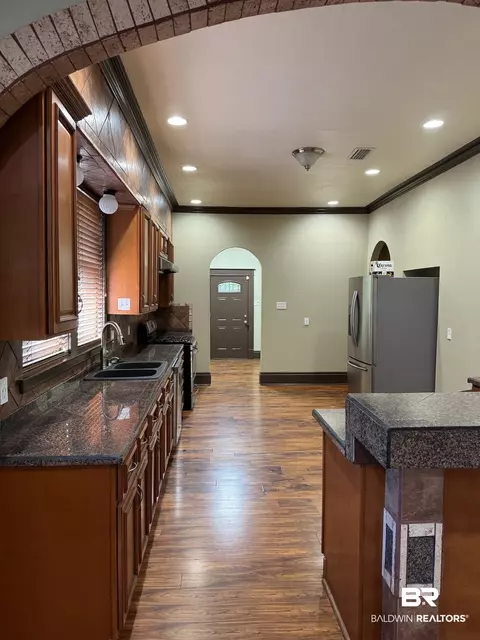 253 Cherokee St, Mobile, AL 36606 photo 6