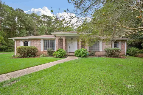 7807 Yorkhaven Rd, Mobile, AL 36695