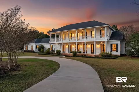 13167 Dominion Dr, Fairhope, AL 36532