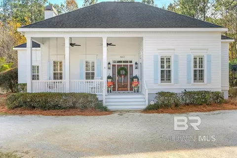 6002 Nelson Dr, Fairhope, AL 36532