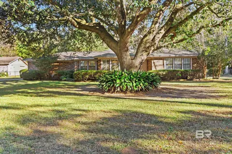 21420 West Blvd, Silverhill, AL 36576