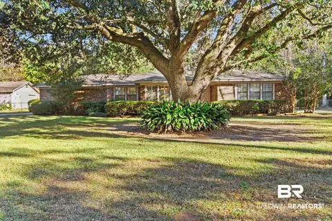 21420 West Blvd, Silverhill, AL 36576