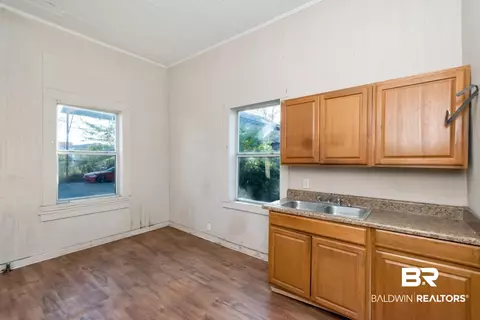 161 N Cedar St, Mobile, AL 36603 photo 8