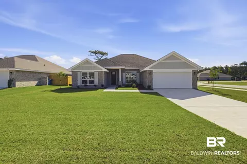 1524 Colony Parke Dr, Gulf Shores, AL 36542