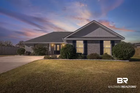 21687 Bartlett Ln, Robertsdale, AL 36567