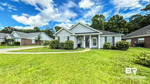 28624 Canterbury Dr, Daphne, AL 36526