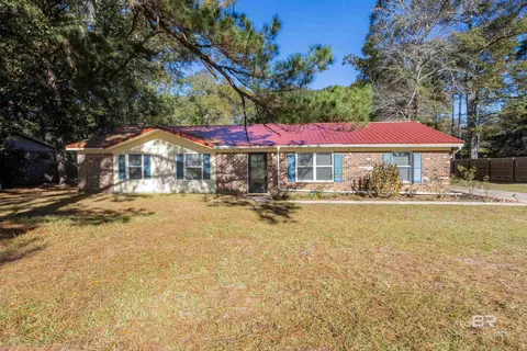 1109 Caroline Ave, Daphne, AL 36526