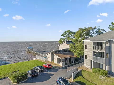 210 S Mobile St UNIT B3-15, Fairhope, AL 36532