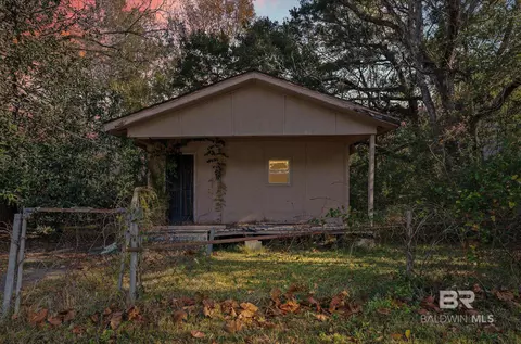 2970 Persons St, Mobile, AL 36612