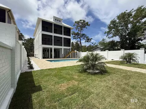 808 W Canal Dr, Gulf Shores, AL 36542