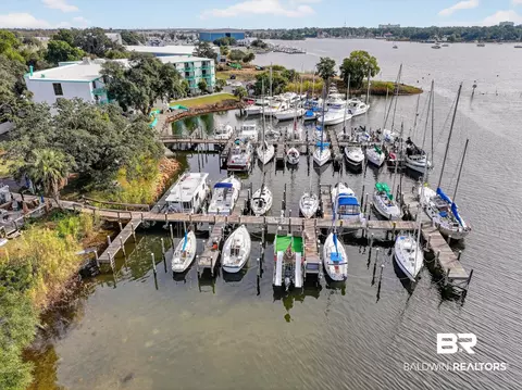 3611 Navy Blvd, Pensacola, FL 32507