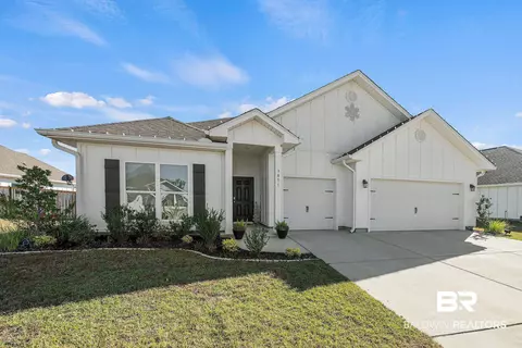 3851 Mercury Cir, Gulf Shores, AL 36542