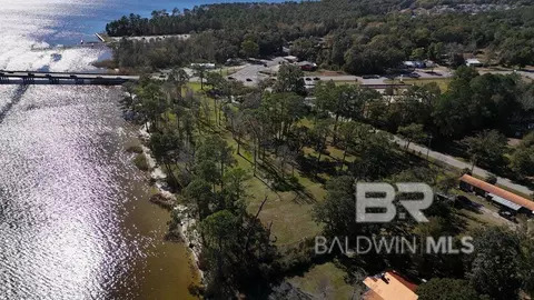 12698 6th St, Lillian, AL 36549