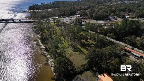 12698 6th St, Lillian, AL 36549