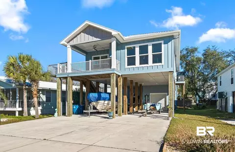 5492 Wolfhead Ave, Orange Beach, AL 36561