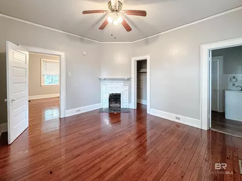206 1st St, Chickasaw, AL 36611 photo 18