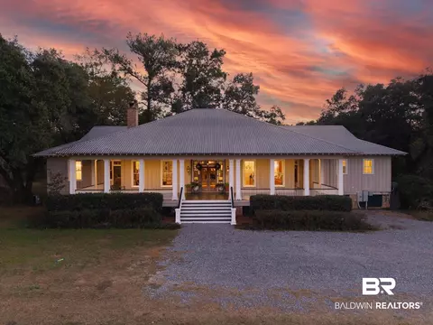 9692 Belle Nash Ln, Fairhope, AL 36532