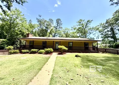 806 Lakeview Dr, Bay Minette, AL 36507