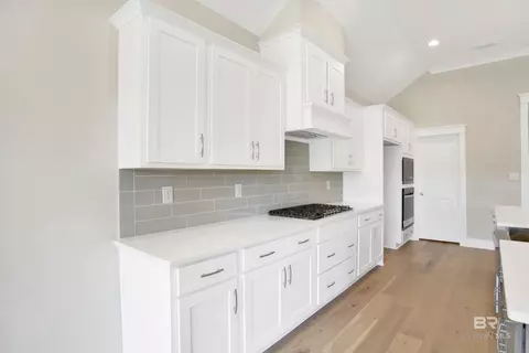 Kitchen - 27331 Patch Place Loop, Daphne, AL 36526 photo 3 of 4