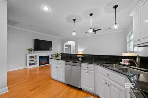 1825 Spring Hill Ave, Mobile, AL 36607 photo 15