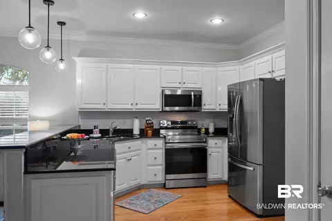 1825 Spring Hill Ave, Mobile, AL 36607 photo 13