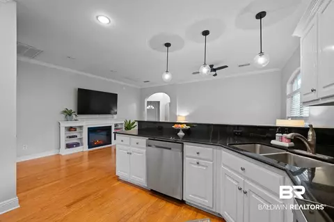 1825 Spring Hill Ave, Mobile, AL 36607 photo 15