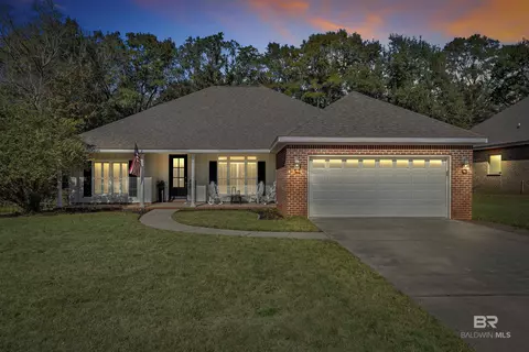 10699 Eastwood Ave, Fairhope, AL 36532