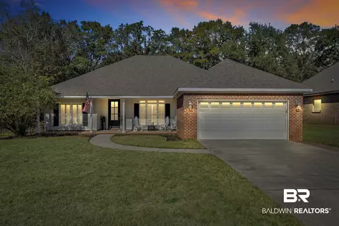 10699 Eastwood Ave, Fairhope, AL 36532