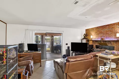 30921 Howes Ln, Perdido Beach, AL 36530 photo 12
