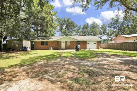 30921 Howes Ln, Perdido Beach, AL 36530 photo 2