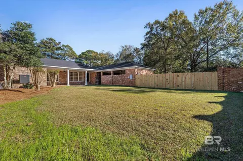 Exterior - 301 E Indian Creek Dr, Mobile, AL 36607 photo 5 of 6
