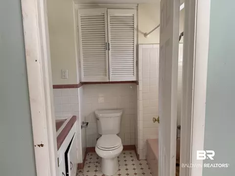626 E Myrtle Ave, Foley, AL 36535 photo 9