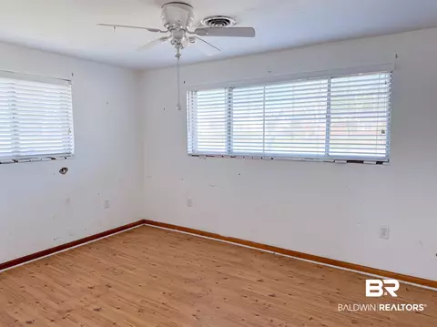 626 E Myrtle Ave, Foley, AL 36535 photo 11