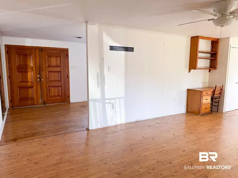 626 E Myrtle Ave, Foley, AL 36535 photo 6