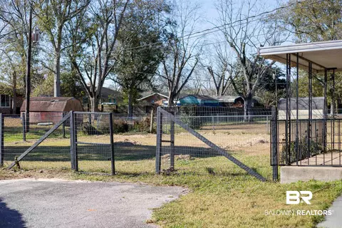 626 E Myrtle Ave, Foley, AL 36535 photo 16