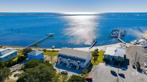 10641 Gulf Beach Hwy #D, Pensacola, FL 32507