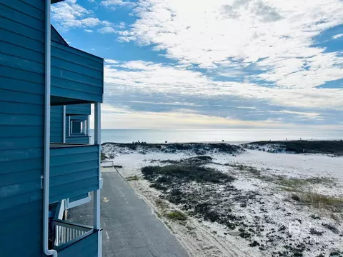 317 E Beach Blvd #201A, Gulf Shores, AL 36542