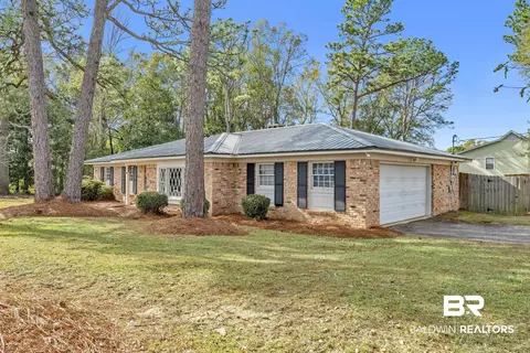 550 Stuart St, Daphne, AL 36526 photo 4