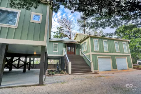 24167 Bay Shore Dr, Daphne, AL 36526