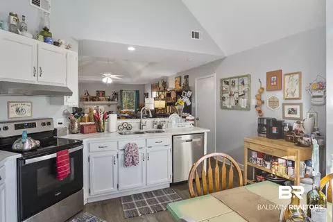 515 Juniper Pl Dr, Foley, AL 36535 photo 9